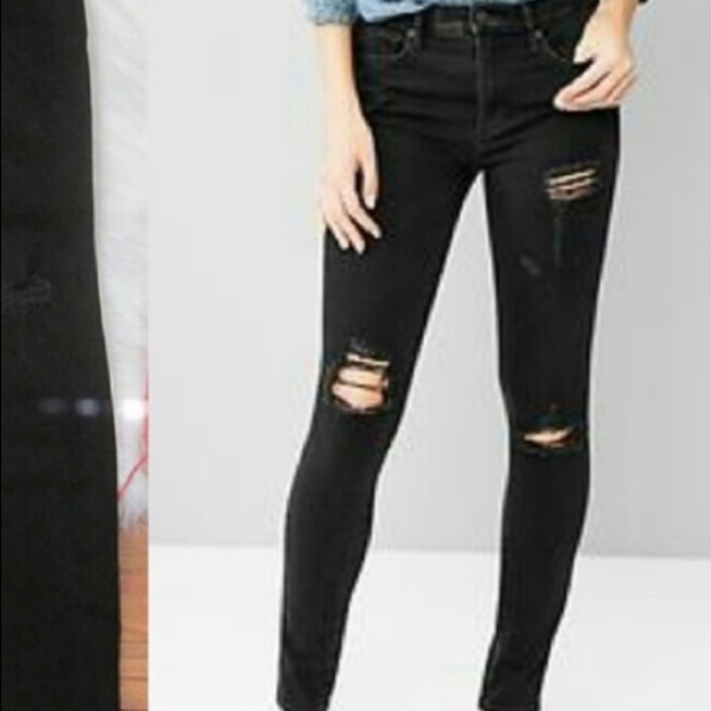 GAP High Rise Skinny distressed jeans